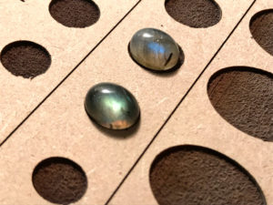Read more about the article Cabochon Board and Stone Setting