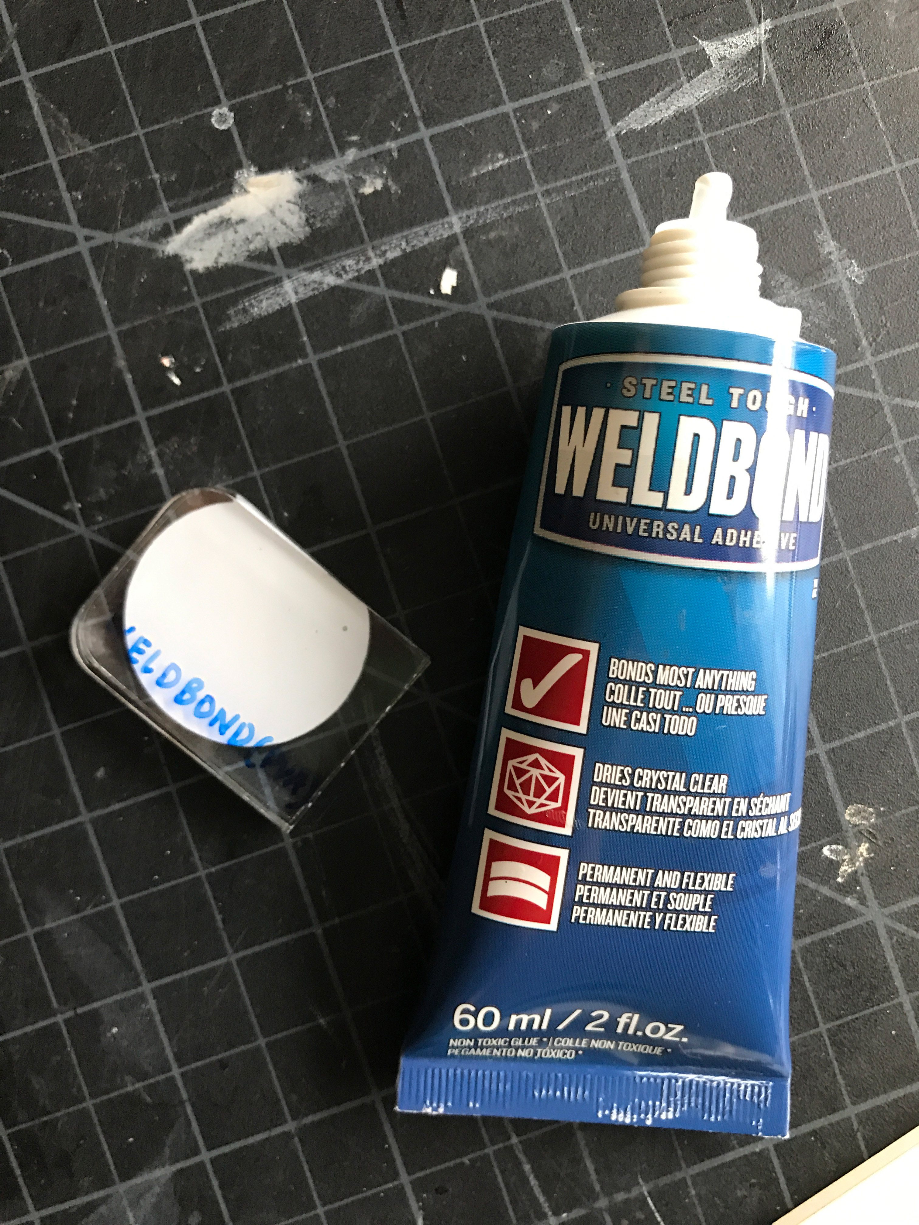 Weldbond Multi-Surface Glue, Bonds Most Anything. Non-Toxic Glue, Use as  Wood